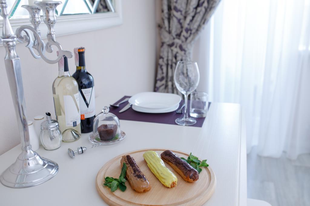 Royal Suite Apartment With Jacuzzi Sumy Ngoại thất bức ảnh